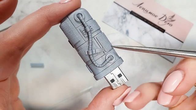 Мастер-класс: Декор флешки в стиле стимпанк низ полимерной глины FIMO/polymer clay tutorial смотреть онлайн