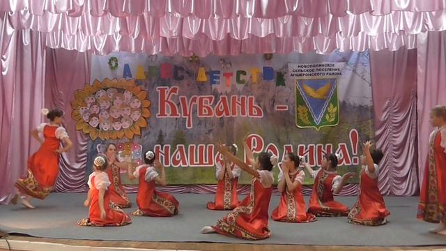 Хореографический коллектив "Радуга". Танец "А я не хочу!" смотреть онлайн