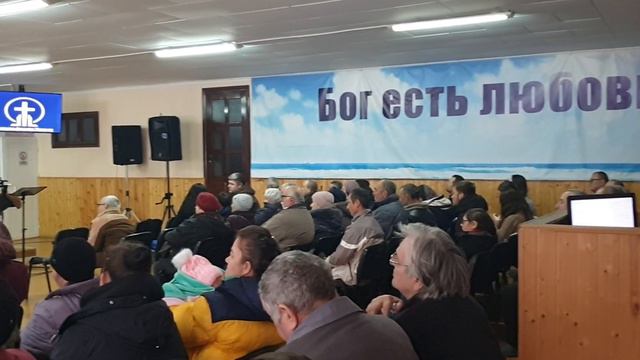 Церковь Святая Троица в Глодянах. Песня о молитве за свою страну. Да благословит Бог нашу Молдову смотреть онлайн