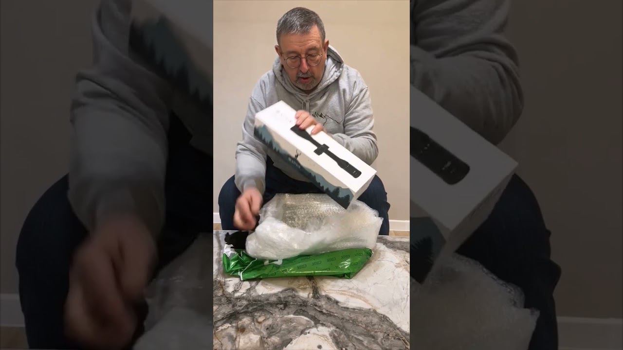 Распаковка посылки с прицелом от компании «ARTELV» #прицел #распаковка #artelv смотреть онлайн