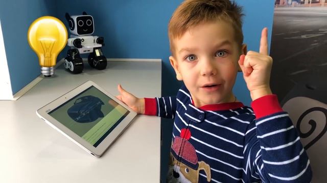 Достал машинку из планшета. Много больших машин по всему дому. Видео для детей. смотреть онлайн