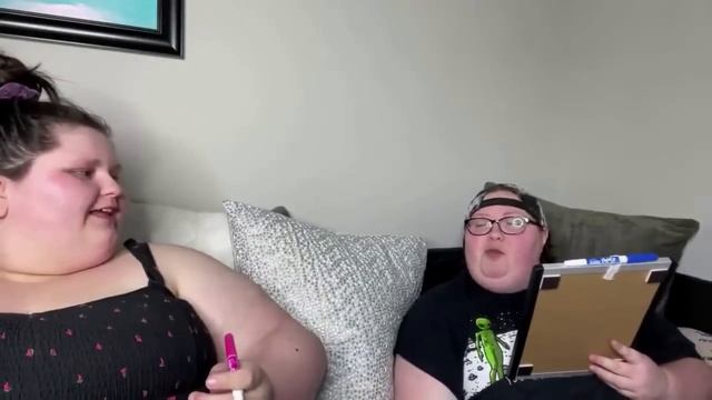 Becky has had enough & is calling out Amberlynn + Wipey calls Becky a liar! смотреть онлайн