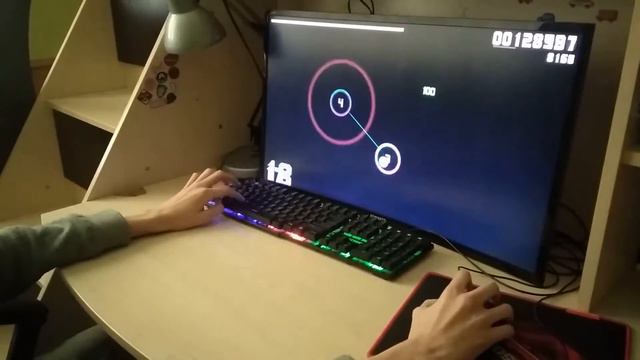 Учусь играть в osu! (А муха тоже вертолёт/Alien Alien Nhato Remix)(3 неделя) смотреть онлайн