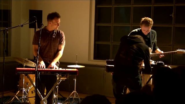 Benefizkonzert aus dem Brick 15 - Stimme des Friedens смотреть онлайн