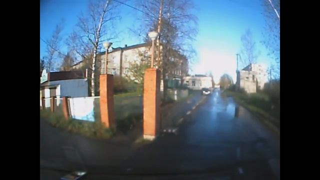 Конфликт водителя скорой помощи и командира роты ДПС смотреть онлайн