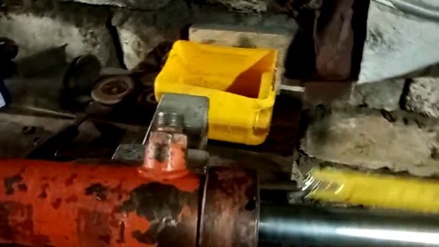 Нужна подсказка, с чего цилиндр или какой марки. смотреть онлайн