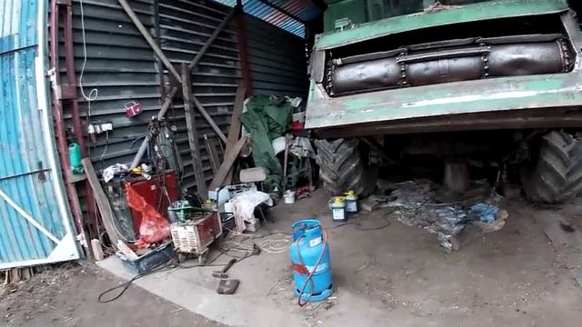 AWARIA John Deera! Kombajn wraca do domu na holu! смотреть онлайн