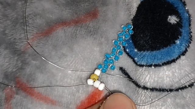 #бисер #хочуврек ПОКАЗЫВАЮ КАК ДЕЛАТЬ КОЛЕЧКО С ЦВЕТОЧКОМ???? смотреть онлайн