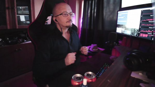 Посиделки в день варенья)