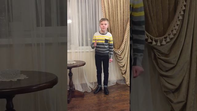 «Спасибо медикам». Иван Мазин смотреть онлайн