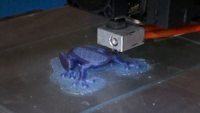 3D печать лягушки филаментом домашнего производства из пластиковых бутылок bmp смотреть онлайн