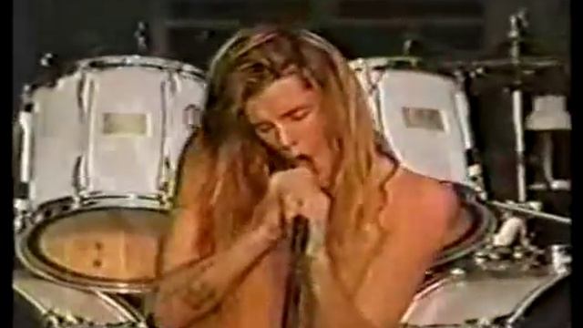Skid Row - I Remember You (Live) смотреть онлайн