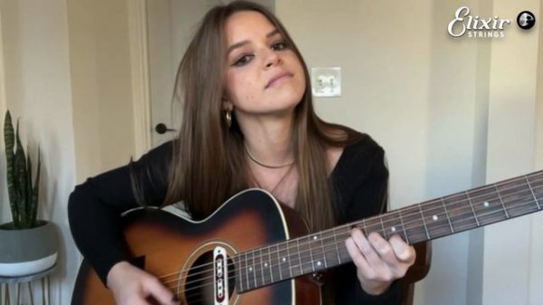 Shannon Lauren Callihan Teaches Riffs with Elixir Strings