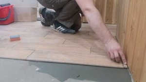 Укладка плитки на пол??