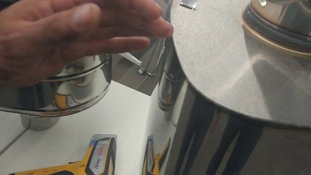 Про не магнитящиеся баки для бани. Рассказывает представитель завода https://feflues.ru смотреть онлайн