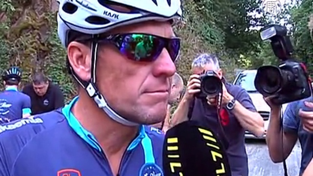 Армстронг пройдёт этапы «Тур де Франс» ради больных смотреть онлайн