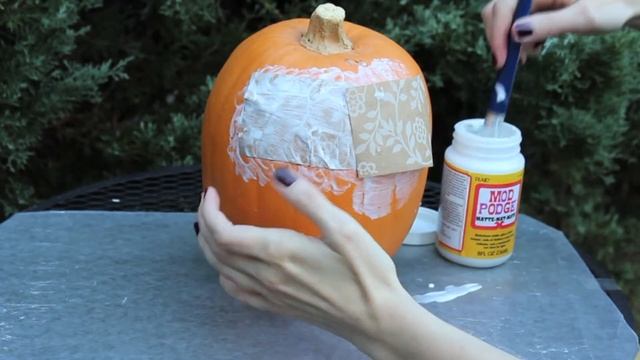 DIY | Decoupage Pumpkin