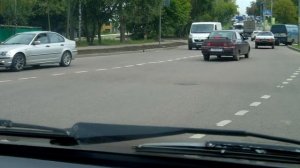 Разворот на У-образном перекрестке: Вид из машины.