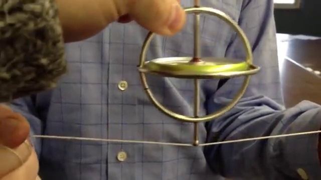 Gyroscope Tricks and Physics Stunts ~ Incredible Science смотреть онлайн