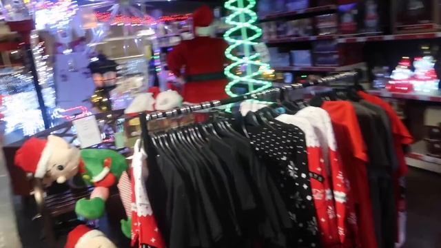 WHAT'S NEW IN THE RANGE | Come Shop With Me To THE RANGE | CHRISTMAS 2019!!! Hazel Maria Wood смотреть онлайн