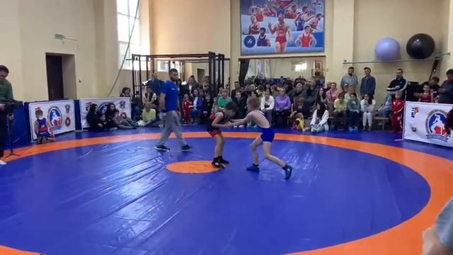 Греко-римская борьба. Ли Платон-Розеев Алексей. город Таганрог смотреть онлайн