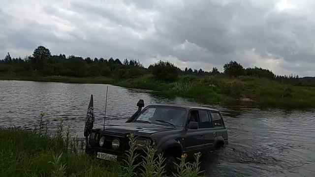 Брод для Toyota Land Cruiser 80 смотреть онлайн