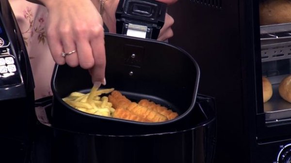 Heißluft-Fritteusen und Mini-Backofen im Test mit Anne-Kathrin Kosch (Februar 2018)