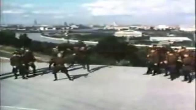 Soviet Russian Soldier Jumpstyle/Cossack Dance is not a Crime! смотреть онлайн