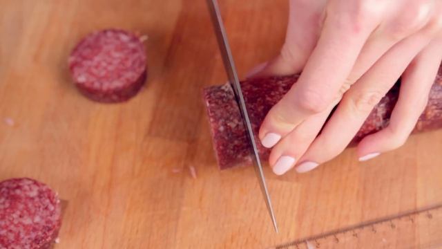 СЪЕДОБНЫЙ ЗОЛОТОЙ МЕЧ ИЗ МАЙНКРАФТА смотреть онлайн