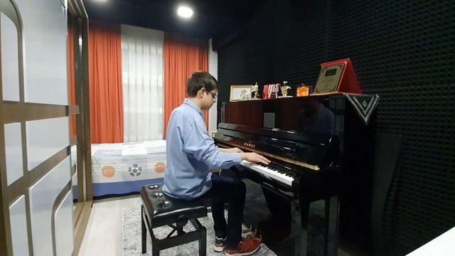 Mert Hakan Şeker смотреть онлайн