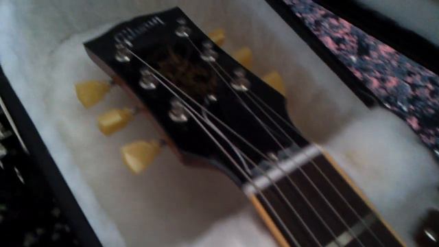 Gibson Les Paul Slash Appetite for Destruction unpacking смотреть онлайн