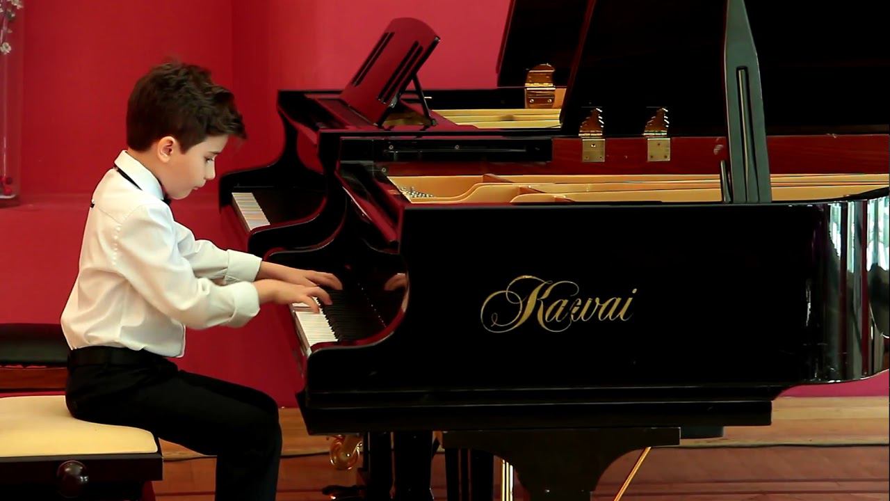 Прокофьев Ходит месяц над лугами смотреть онлайн