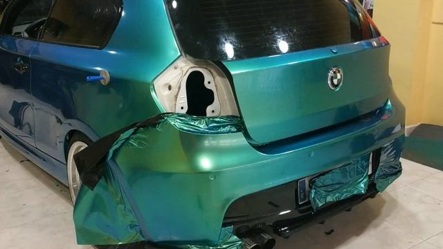 Forrado en vinilo BMW serie1 oracal 970 aquamarine смотреть онлайн