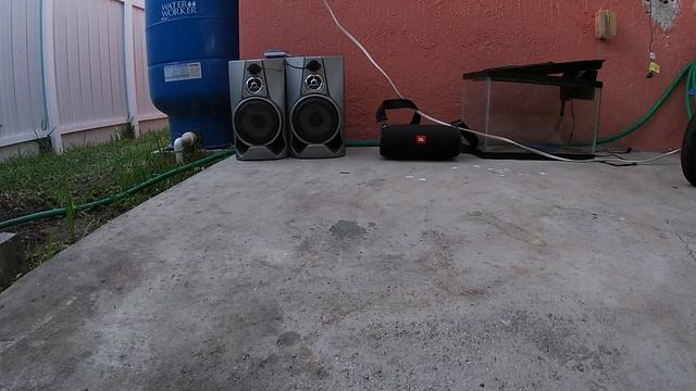 PAM8403 VS JBL Xtreme смотреть онлайн