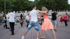 засветы. интересные танцы.