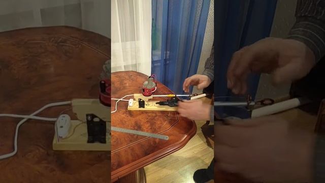 самоподсекающая удочка для зимней рыбалки VID 20201201 194514 смотреть онлайн