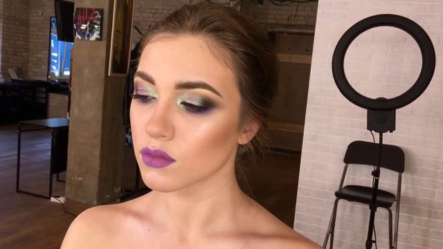 BMCENTER. Fashion look. Глянцевый макияж. Стробинг. смотреть онлайн