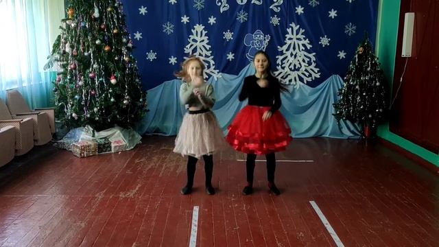 Новогоднее поздравление - флешмоб. С Новым Годом! СДК с. Горское смотреть онлайн