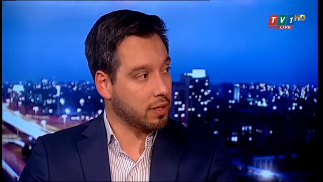 Гледате "ДЕНЯТ" с Веселин Дремджиев, 27 април 2021 смотреть онлайн