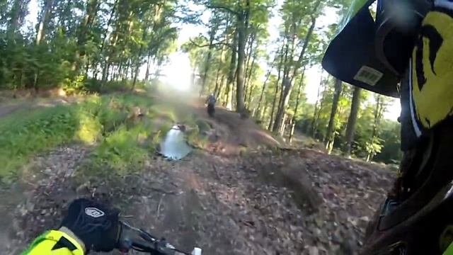Pitbike GEON X-RIDE + X-PIT PRO CROSS 150 Offroad Run 2.4