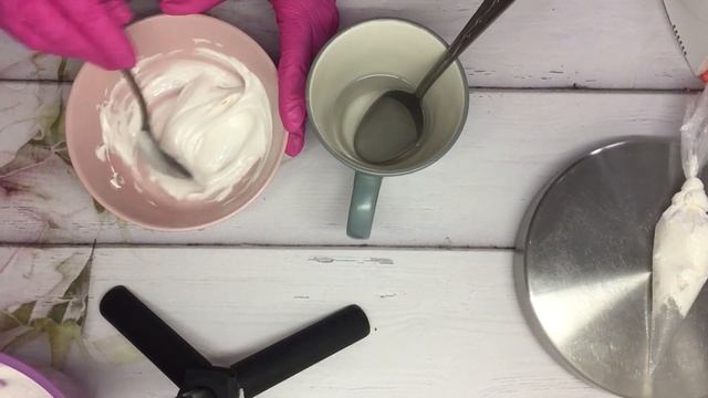 Новый рецепт айсинга (контурная и глазурь для заливки) смотреть онлайн