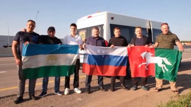 Гумконвой отправился в зону специальной военной операции. смотреть онлайн