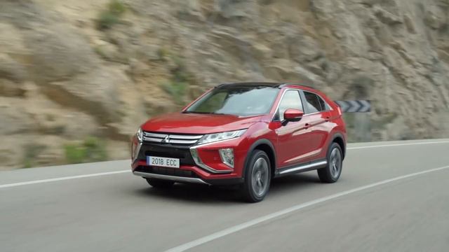Mitsubishi Eclipse Cross : 1er essai en vidéo смотреть онлайн
