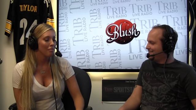 Samantha Saint In-Studio
