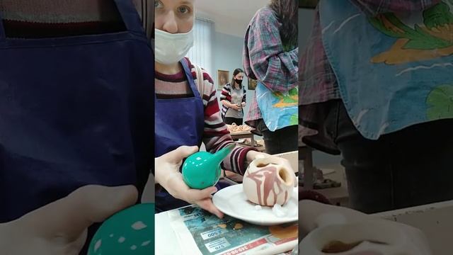 Делаю чайник. Покрытие глазурью. смотреть онлайн