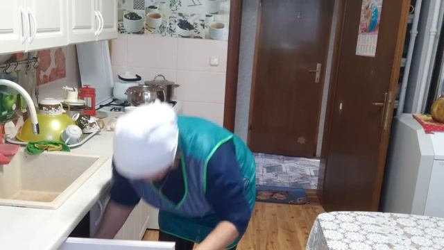 Овсяный хлеб🍞с семечками // гуляю по кухне //