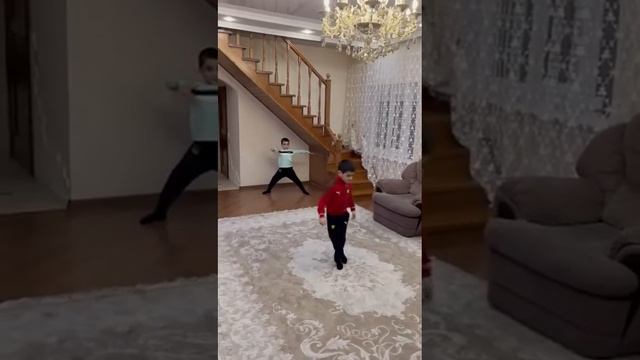 Лезгинка от Эдика и Артема смотреть онлайн