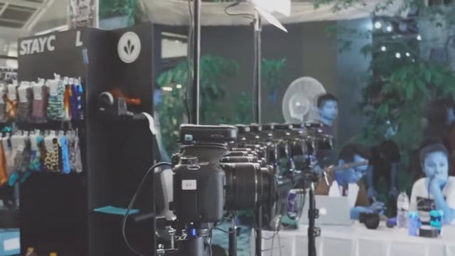 BANDUNG SNEAKERS SEASON 1.0 at Paris Van Java Mall смотреть онлайн