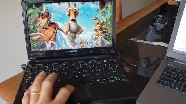 Vídeo Netbook Acer Aspire One