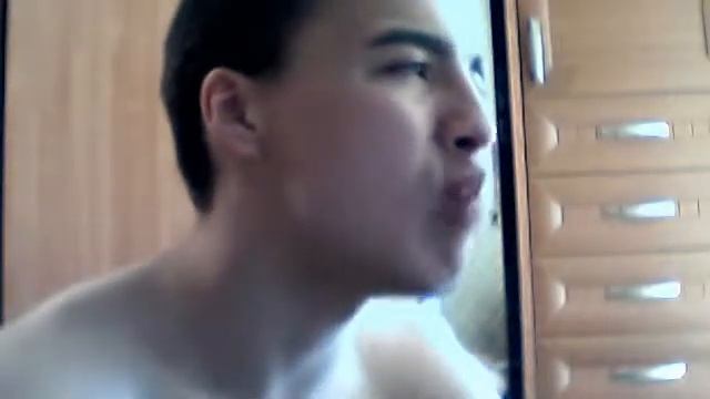 Видео с веб-камеры. Дата: 5 мая 2013 г., 12:25. смотреть онлайн